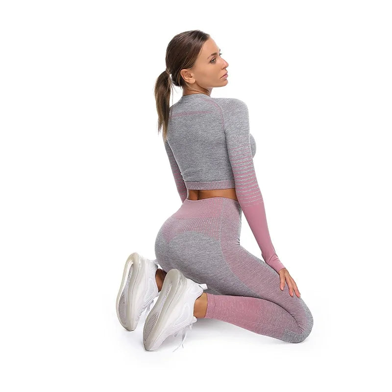 Seamless Ombre Long Sleeve Yoga Set: Women's High-Waisted Fitness Suit