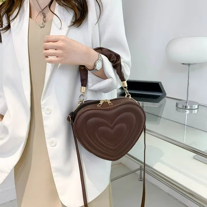 Summer 2024 Fashion Heart-Shaped Shoulder Bags for Women PU Leather Female Crossbody Bags Vintage Casual Hand Bags