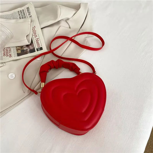 Summer 2024 Fashion Heart-Shaped Shoulder Bags for Women PU Leather Female Crossbody Bags Vintage Casual Hand Bags