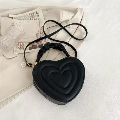 Summer 2024 Fashion Heart-Shaped Shoulder Bags for Women PU Leather Female Crossbody Bags Vintage Casual Hand Bags